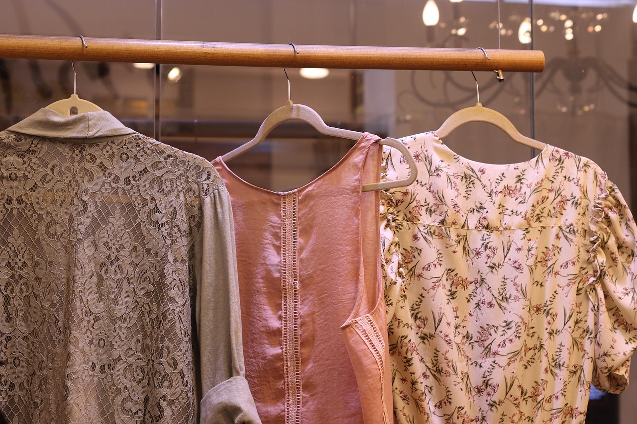 Arara para Roupa de Loja: Guia Completo para Exposição, Organização e Vendas no Varejo (2026)